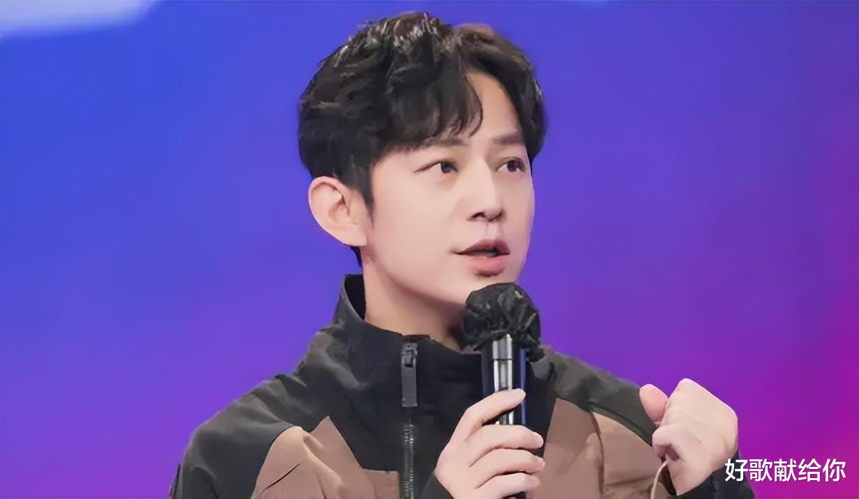 何炅|何炅,终于尝到了人走茶凉的滋味
