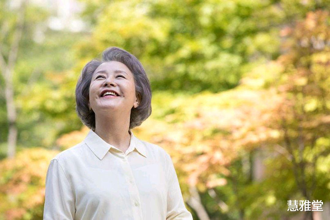 失眠|55—65岁或进入“养寿期”,建议:改掉3个习惯、坚持做3件事