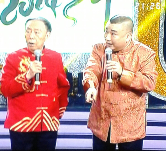 演员陈坚雄突发心梗猝死车内,一天前还发短视频,家属悲痛发声
