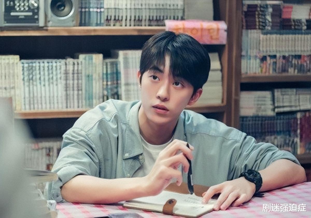 南柱赫|韩剧《二十五二十一》南柱赫家道中落，靠打工维持生计！