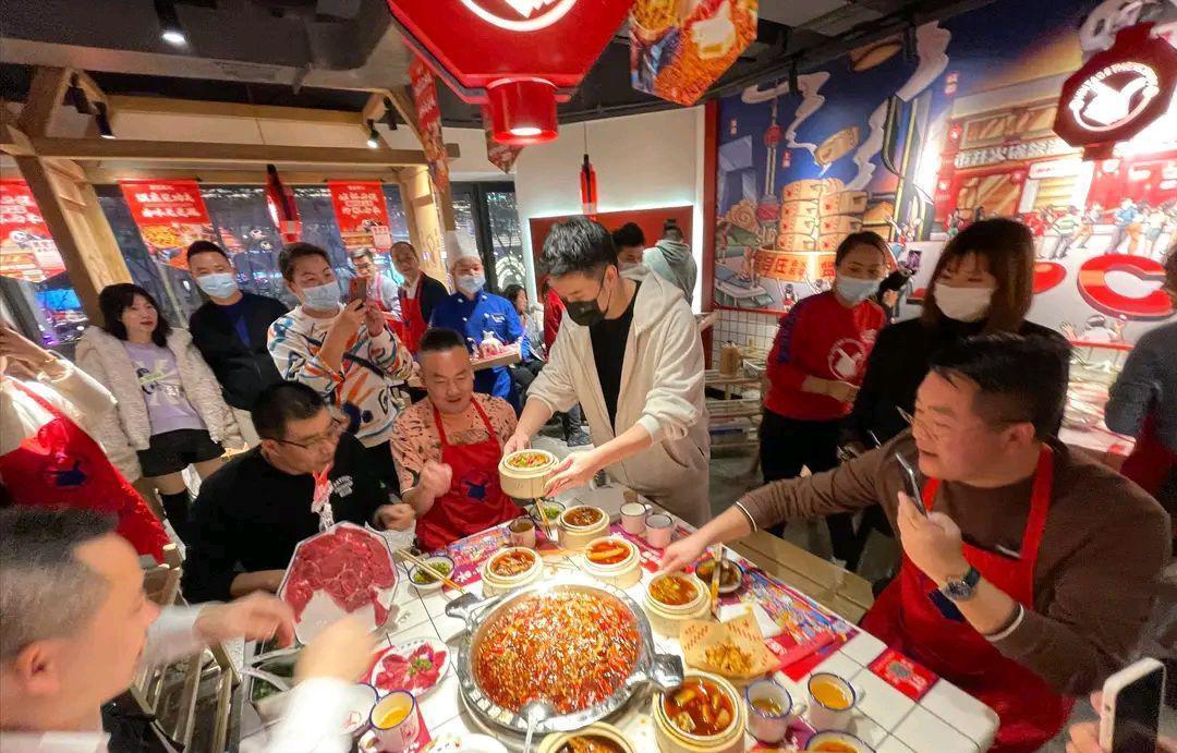 陈赫|娱乐圈的钱真好挣,一部戏、一个综艺就能得到丰厚的报酬!