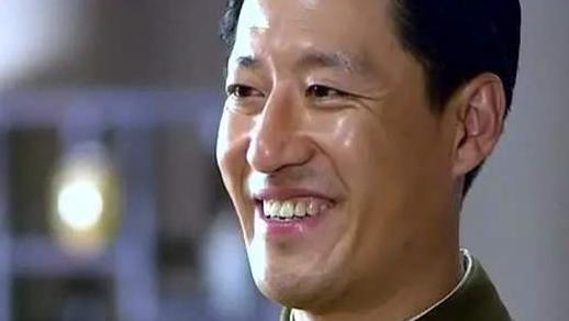 于震|于震为何号称雷剧专业户， 网友：常年盘踞横店，量化生产