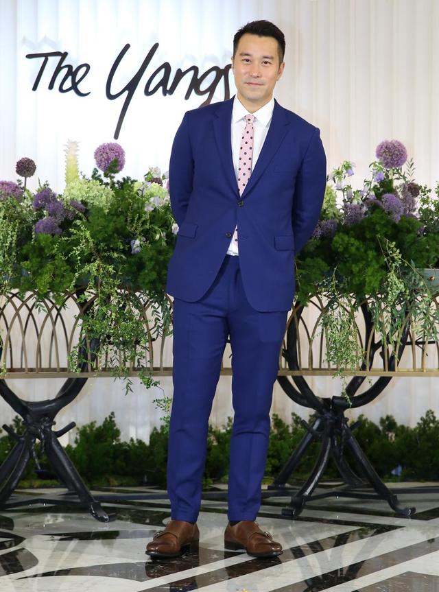 杨祐宁|杨祐宁结婚典礼星光熠熠，贾静雯夫妇帅气杨谨华优雅，林心如落单