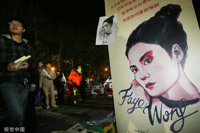 王菲|王菲对待孩子的态度,让狄波拉不满