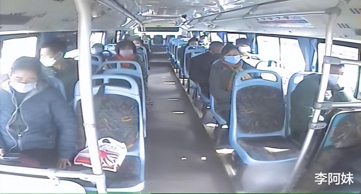 六岁男孩遇害,对方不坐牢不道歉不赔偿,男孩母亲怒泼硫酸