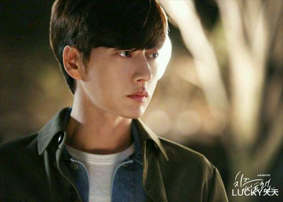 奶酪陷阱|《奶酪陷阱》小绵羊与大灰狼的爱情，又甜又虐，被誉为韩剧天花板