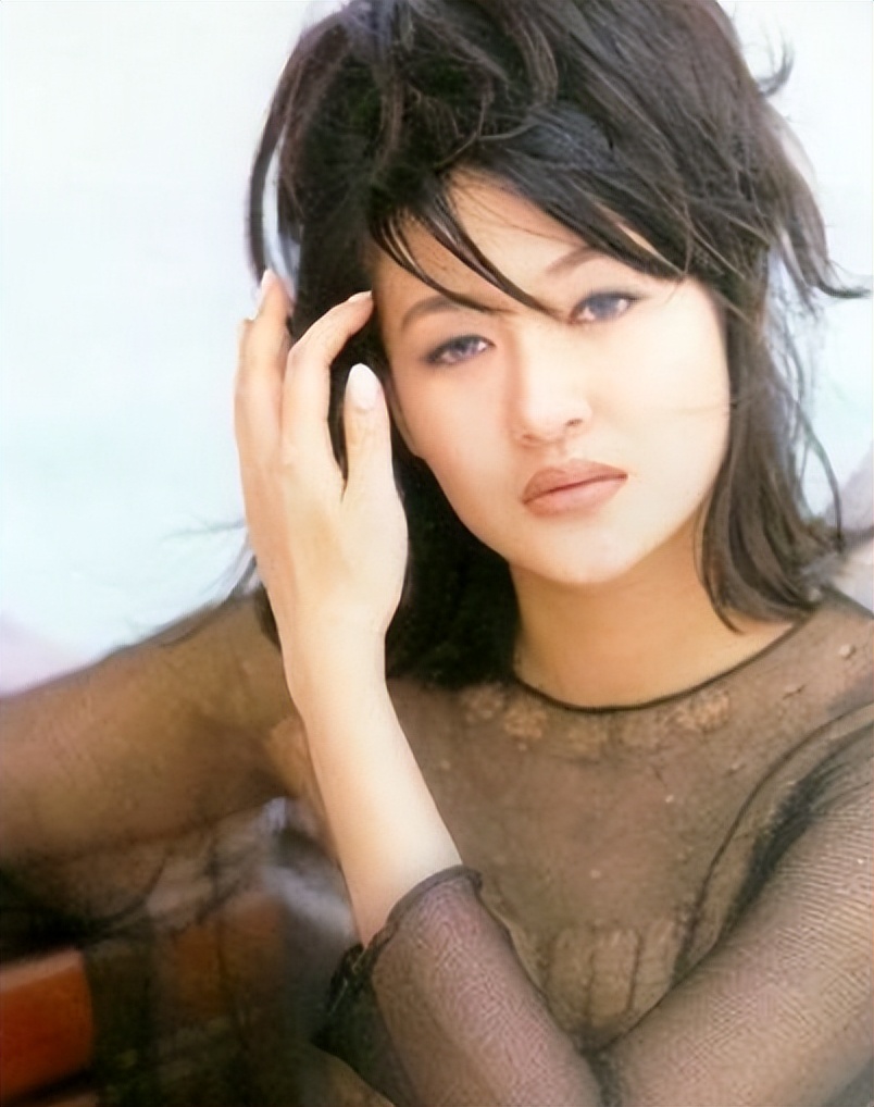 白静|英年早逝的8位女星,她们已经走了,记忆中还有她们的身影