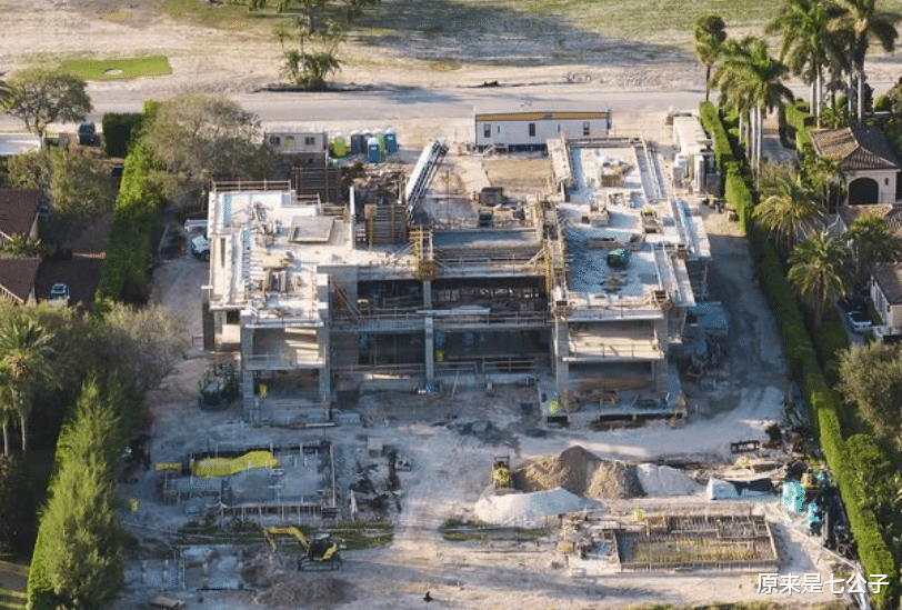 吉赛尔·邦辰|人前演了13年恩爱神话，如今她终于绷不住了