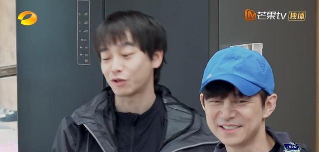 张艺兴|向往的生活6：张艺兴口碑爆棚，何炅因高情商行动表现，再掀热议