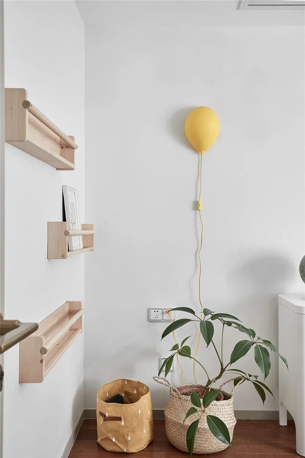 爆改230m2老洋房:通透感+极简风,「大户人家」的动线快来看!