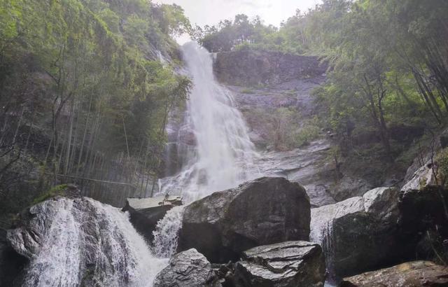 河内|长沙最大的瀑布,藏在深山中未被开发,美丽壮观不输景区