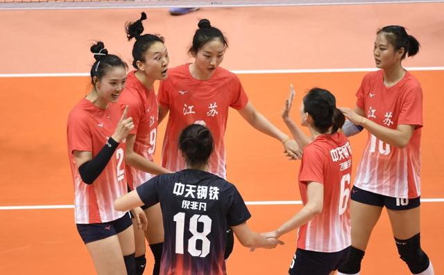 女排|女排主帅或敲定，65岁徐建德或成新主帅，曾带5个主力，郎平开心