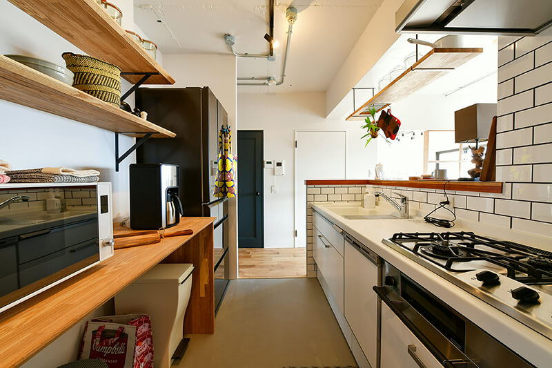 系统厨房中使用的材料,分别都有什么特点?