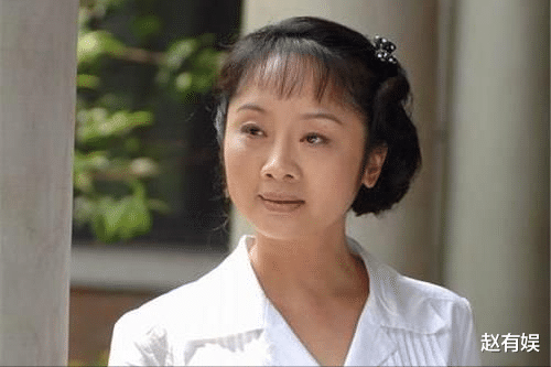 王新军|知名女星情定穷小子,丈夫走红后坚决离婚,二婚再娶小6岁女明星