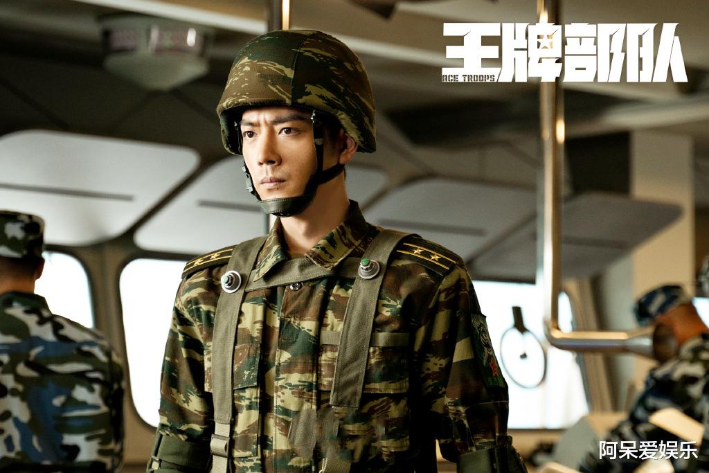 顾一野|王牌部队:男女主角在演偶像剧,只有顾一野在认真搞事业