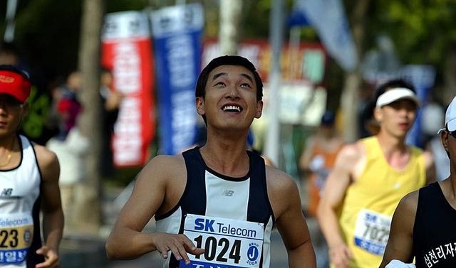 曹承佑|影帝曹承佑将出演新剧《神圣的离婚》，从大学教授变身离婚律师！