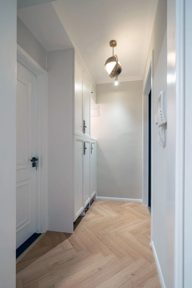 60㎡单身公寓改成两房一厅，住下一家三口，幸福感从来不是靠房子大