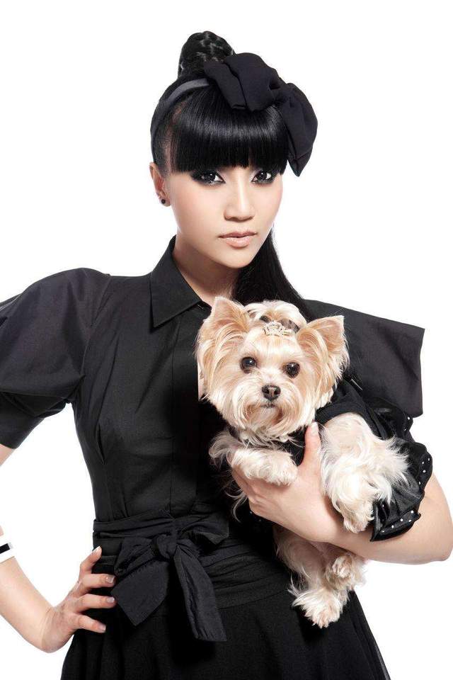 朱桦|著名歌手朱桦：曾婉拒费翔求爱，陪妈妈抗击“阿尔茨海默病”