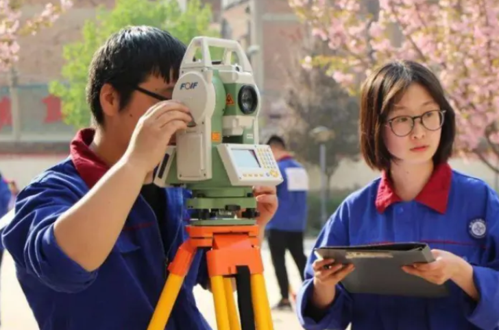 大学生|大型国有施工企业招聘，大学生提供七险二金，是工科生的好去处