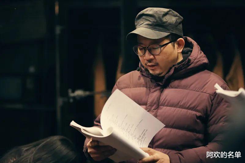 大张伟|张译催泪，殷桃被抓出伤痕，《万里归途》这电影值得吗？