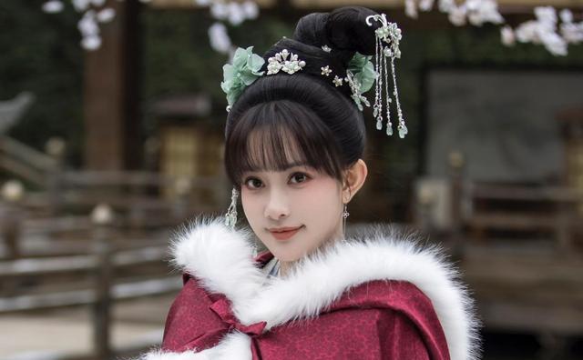 徐正溪|新甜宠剧来袭,徐正溪搭档95后高颜值女主,冷面太子追爱可人娇女