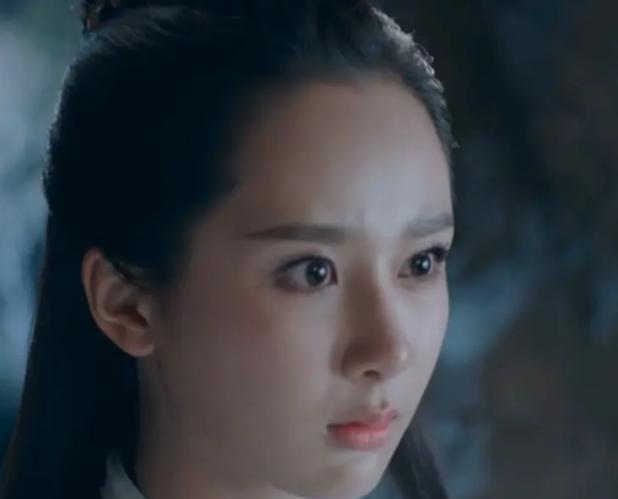 杨紫|《余生》才刚结局,杨紫脸肌肉僵硬,颧弓硬邦邦,鼻沟纹很深