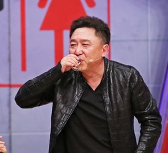 老兽|汪洋去于谦家借宿，因小动物太多没法入睡，直言鸟的身上味道难闻