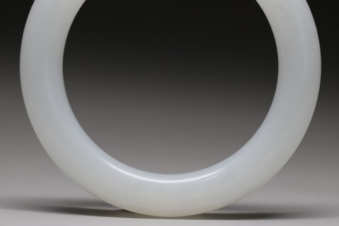 |和田玉籽料“一级白 圆环手镯”