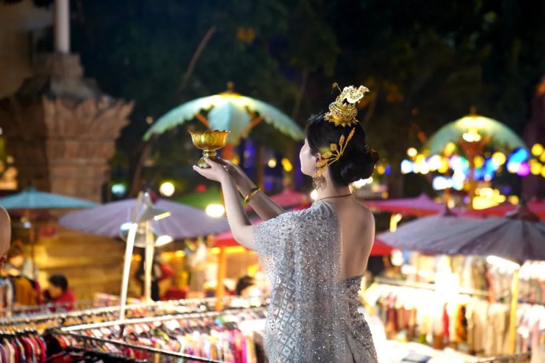 云南|最多336元！云南两大旅游胜地火车直达，这趟列车每一站都绝美