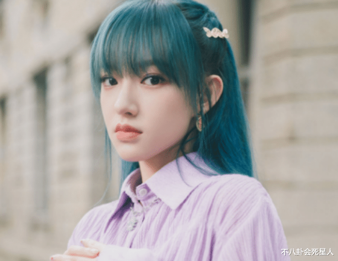 安妮·海切|平日漂亮灵动，一演戏就成木头扑克脸，这几位“花瓶”女星真尴尬