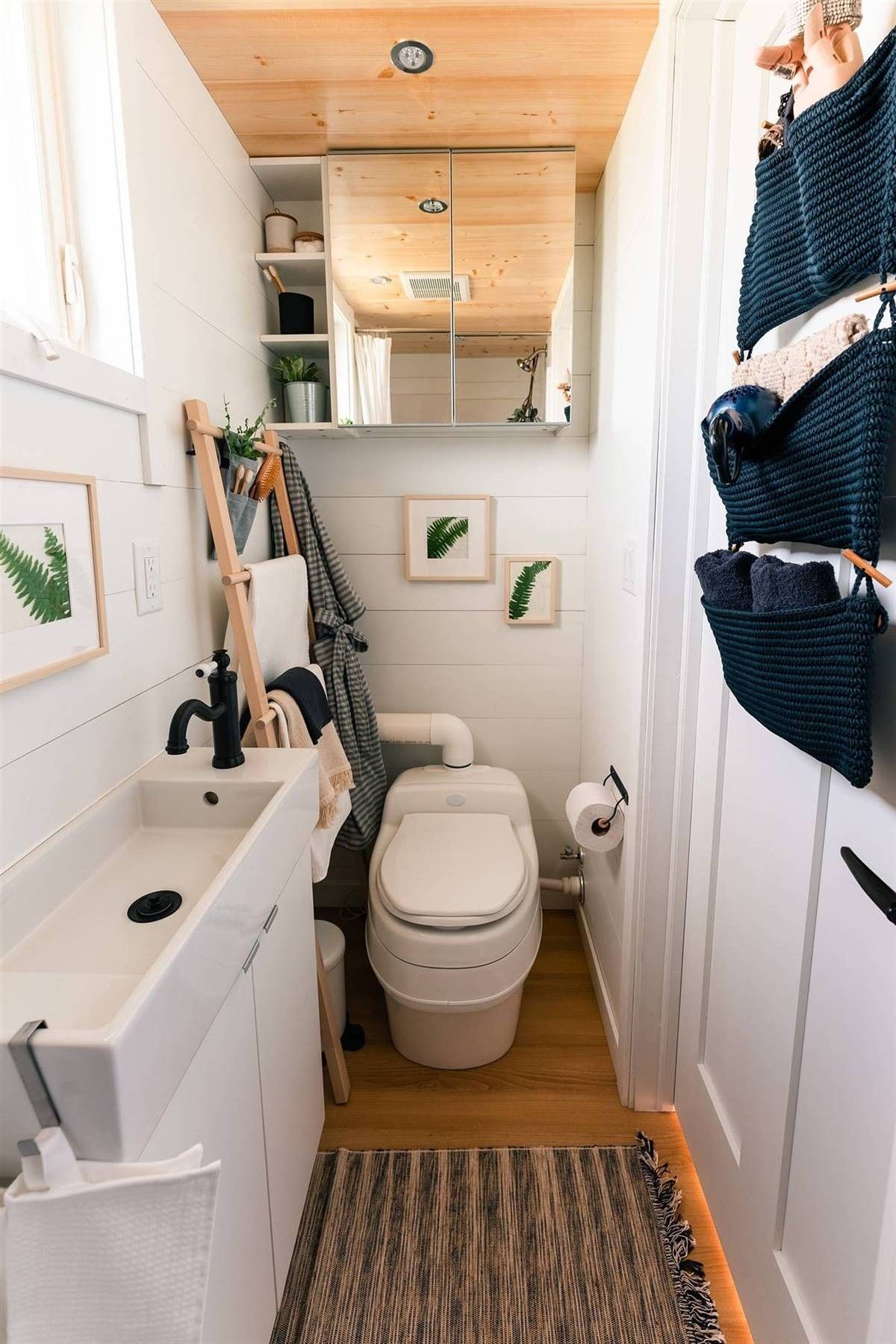 姑娘买下17㎡蜗居,巴掌大点地方“五脏俱全”,一人独居太爽了