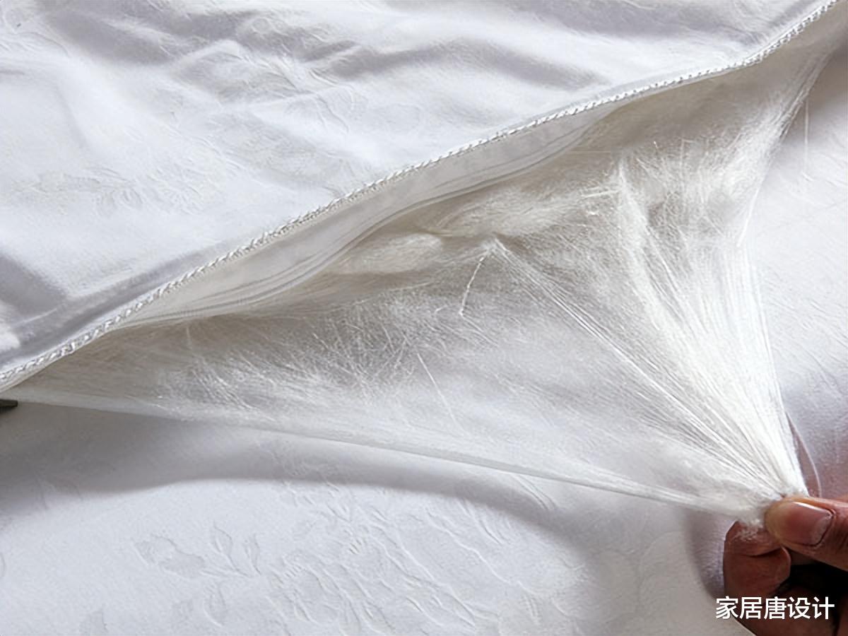 你花大价钱买的蚕丝被,可能和“蚕丝”没多大关系,别再白花钱了