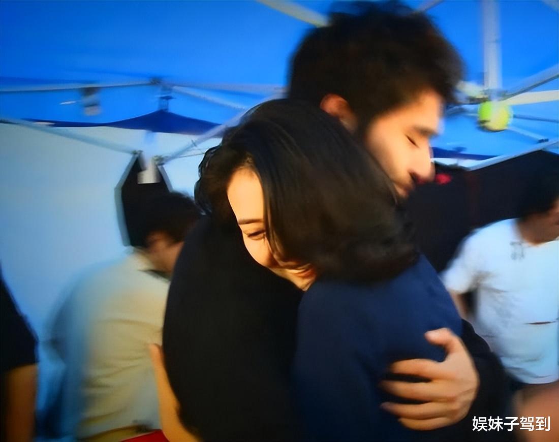 高圆圆|与赵又廷结婚8年，高圆圆的变化太明显，原来这一切早有征兆