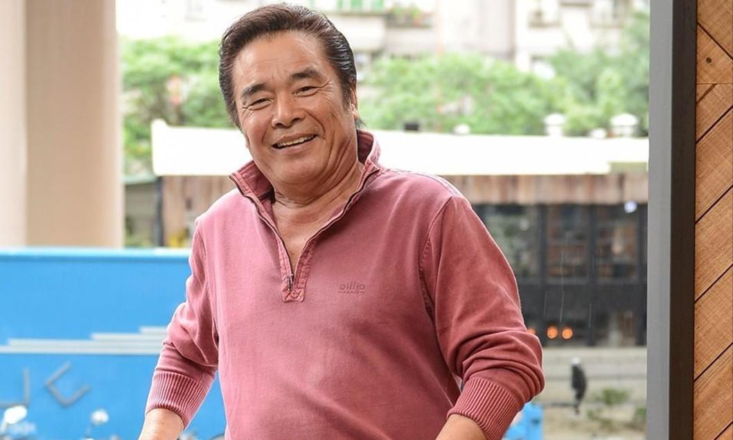 韦小宝|雷洪：破产后6个老婆全跑光，71岁再娶娇妻，如今仍然风流快活！