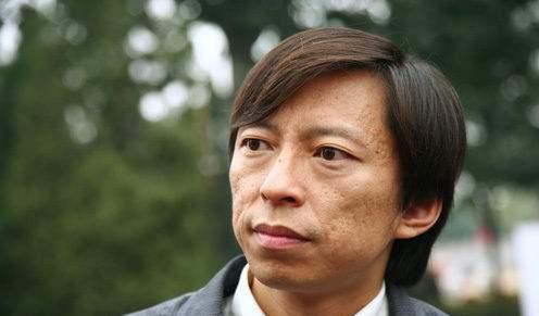 美团|亿万富豪回“老本行”，互联网大佬改教书，张朝阳跌落神坛了吗？