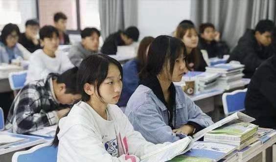 医疗器械|“宁选烂高中，也不上技校”，两者有啥差距？答案或许跟想的不同