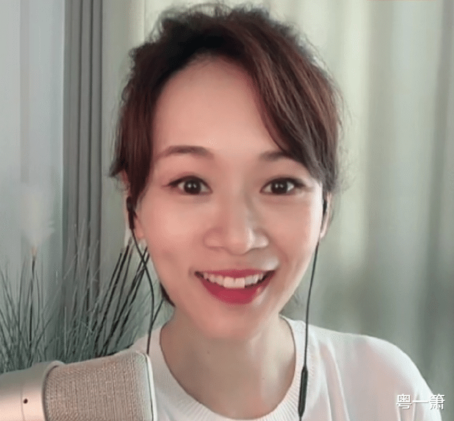 |在TVB消失已久的香港女星杨思琦,如今的她成为了广东电视台女神