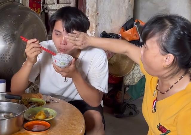 网红海扬被公司欺骗!打拼5年买不起房患抑郁,网友:比李子柒强