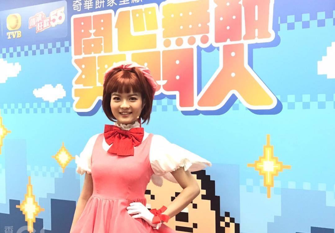 曾志伟|落选港姐上位做“奖老”造型曝光!接连犯错,还撞到曾志伟