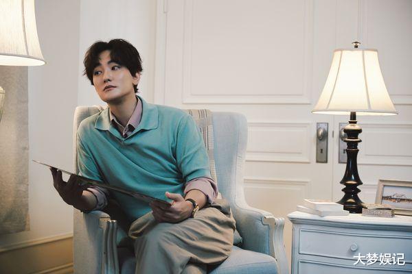 安七炫|安七炫跨海秀中秋问候语!流利12字祝贺,曝站上SMTOWN真实心情