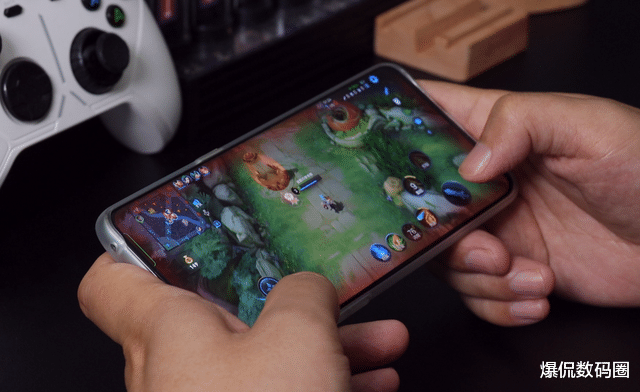 iphone13 pro|从iPhone 13 Pro Max换到国产超级旗舰是种什么样的体会?