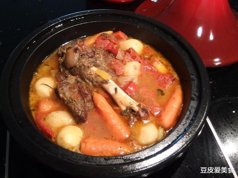 三伏天将至，这4种食物要常吃，解暑降燥，开胃解馋，好吃不上火