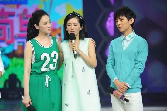 李小冉|当年李小冉扔下重病的男友去给谢娜当伴娘,3年后李小冉大婚,谢娜却说没空