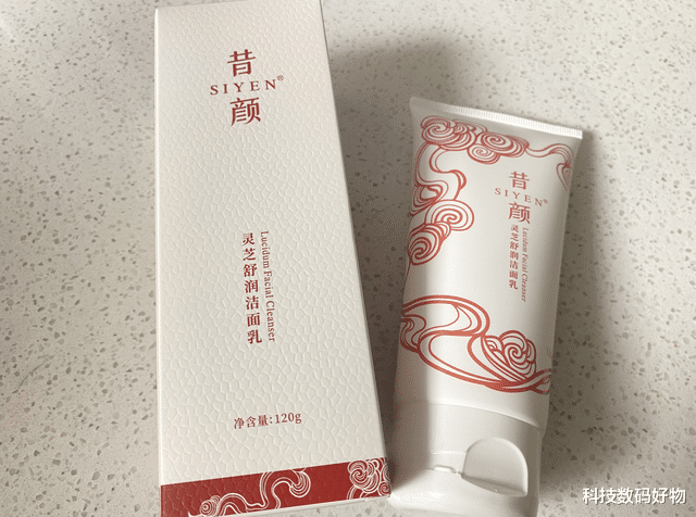 洗面奶|养肤洗面奶,昔颜带给你SPA级的体验