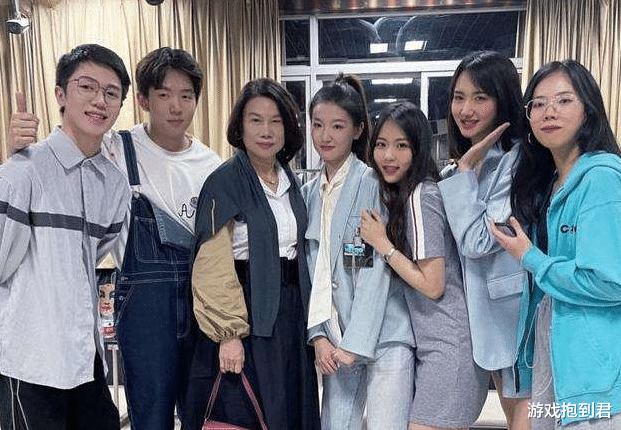 李世民|腾讯课堂发起沸腾新青年盛典，职场锦鲤孟羽童受邀开讲！