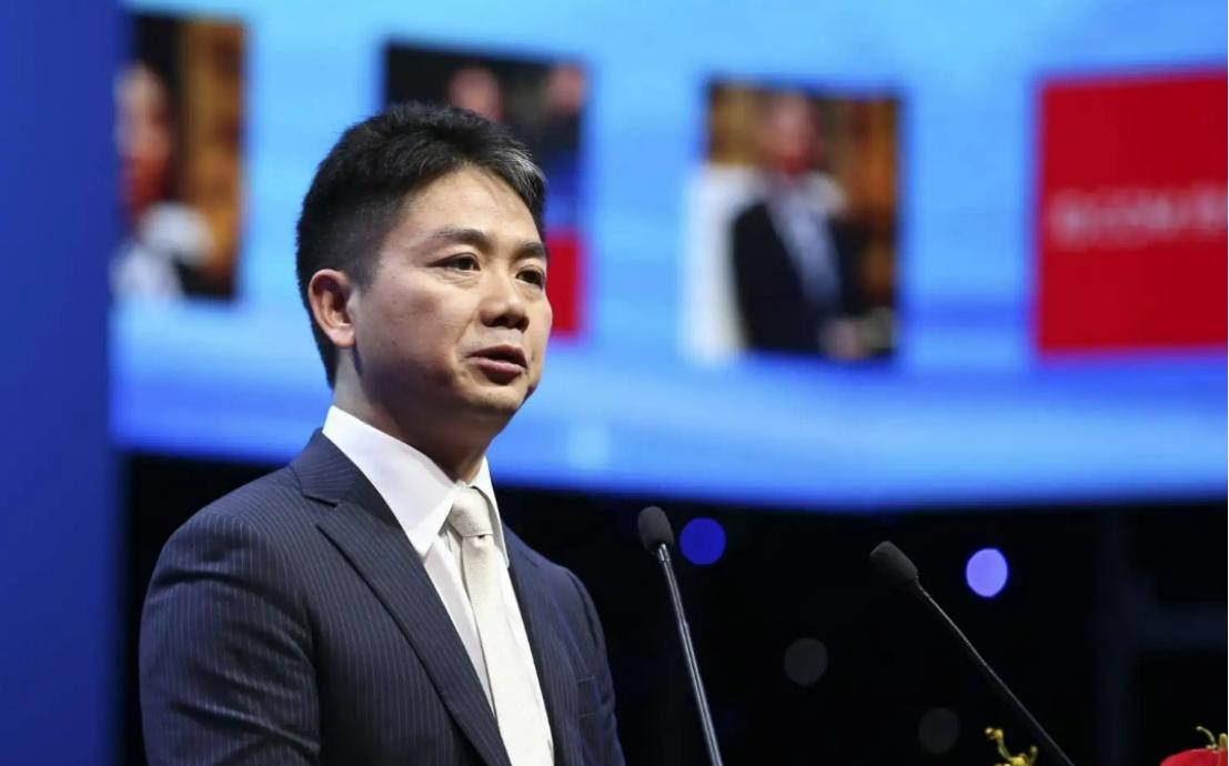 刘强东|刘强东托付千亿身家，接盘的这位福建人是谁？