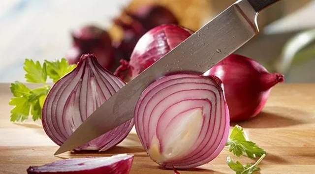 蟑螂药别再花钱买了!教你一个小妙招,安全无毒,1天蟑螂全灭光