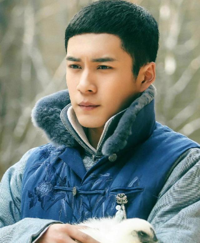 韩东君|别再吹了！这7位百亿票房先生，表面上成绩惊人，实际有的挂零蛋