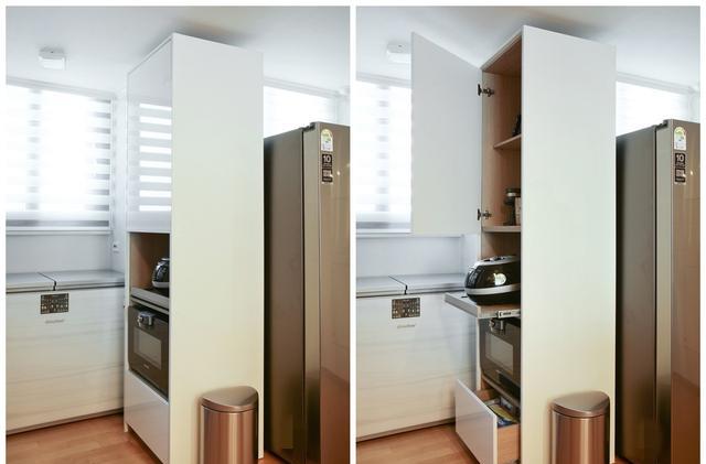 109阳台摆张桌子,既是书桌也是餐厅,十几年前的装修,仍不过时