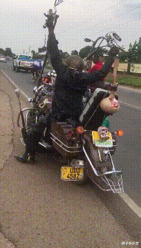 |买东西有记账的习惯，但是在算剩余钱的时候，发现了有一块钱怎么也对不上，这是为什么呢？